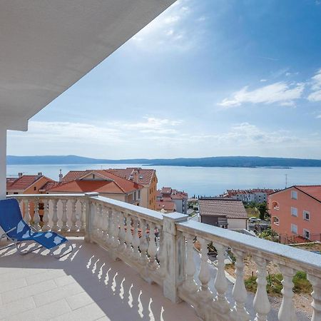1 Bedroom Cozy Apartment In Crikvenica Luaran gambar